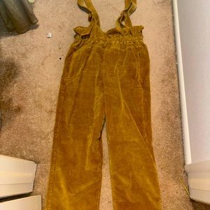 Corduroy overalls ankle length. Only worn twice!